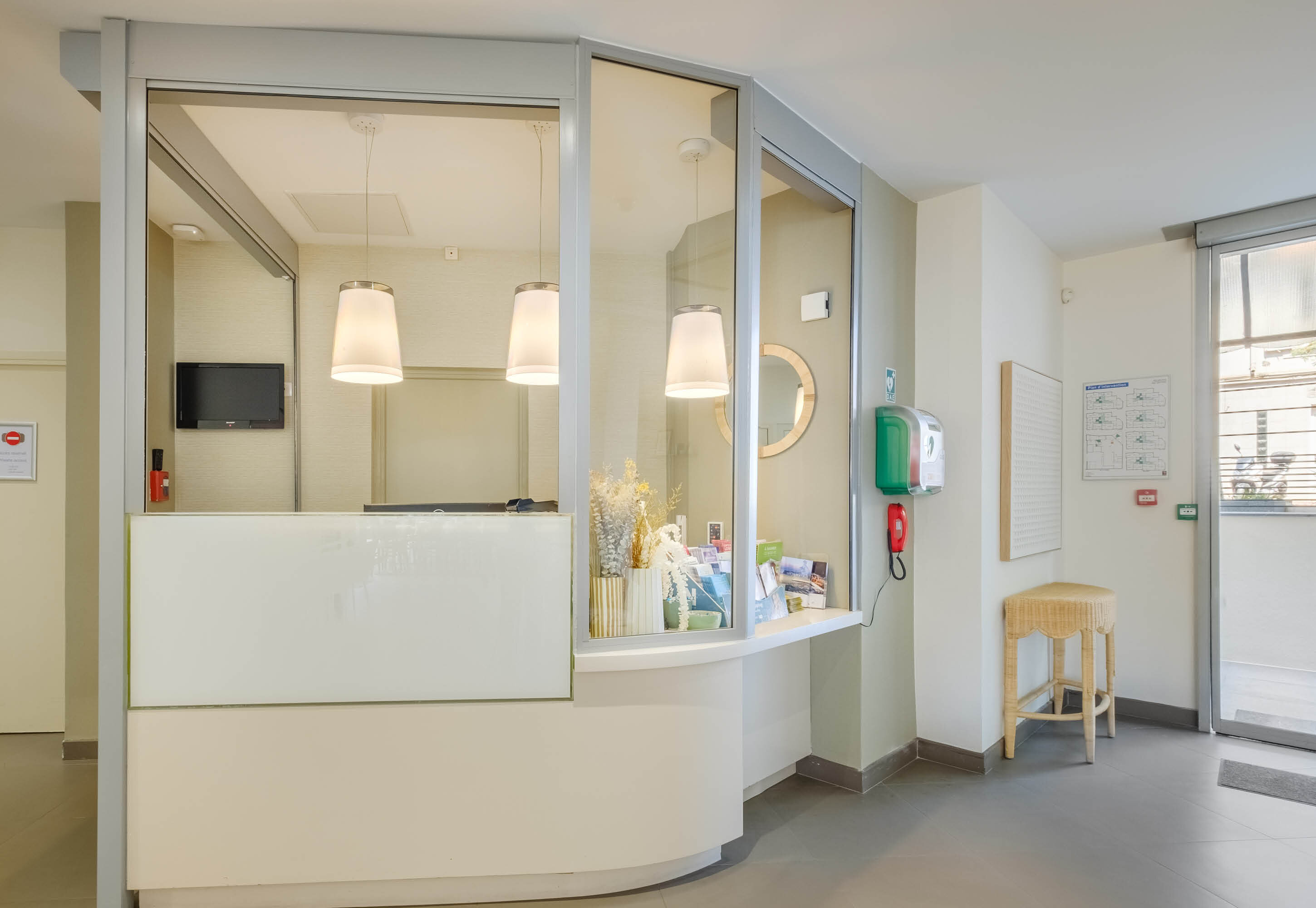 Фото B&b Hotel Antibes Juan-les-Pins