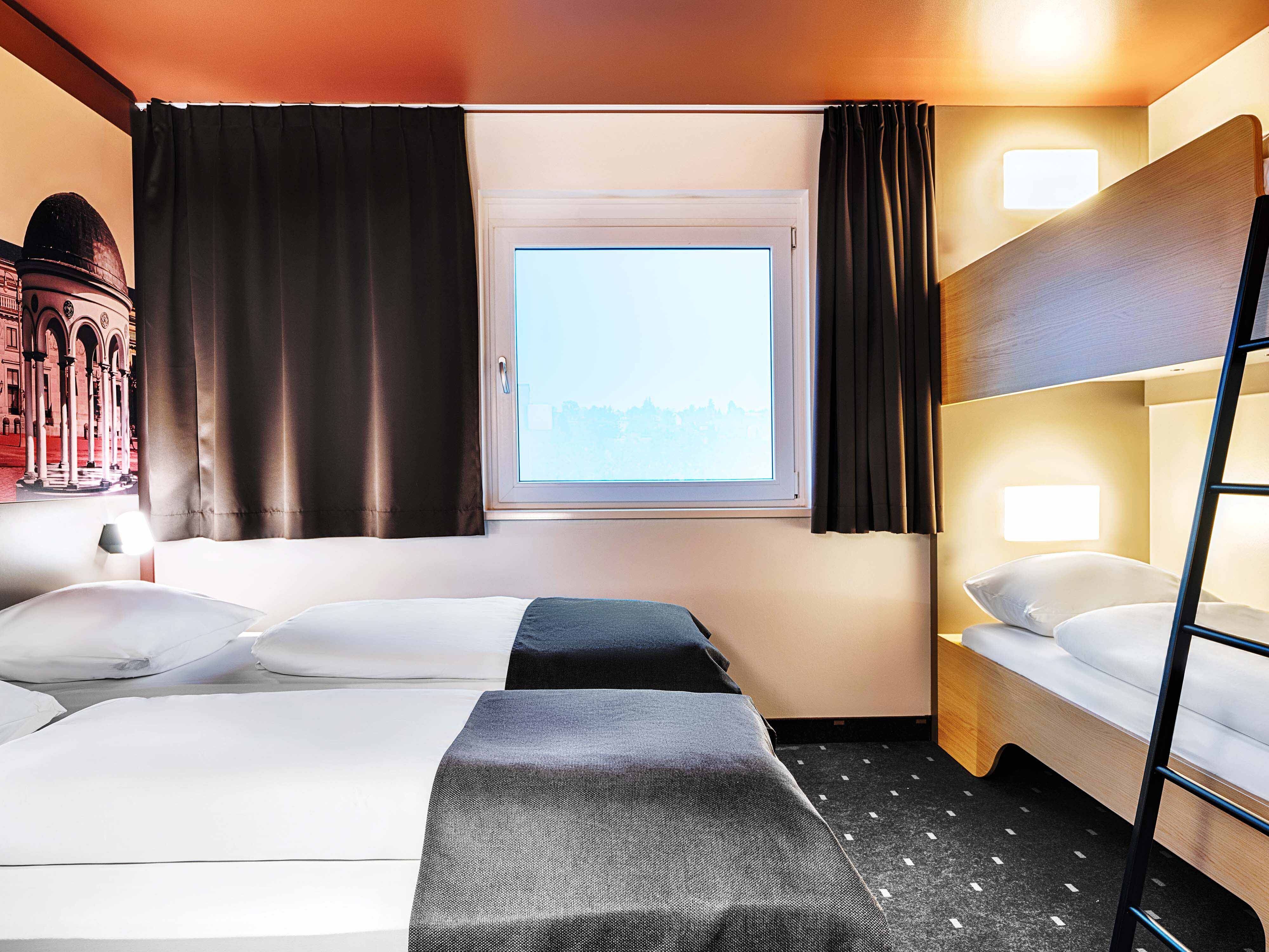 Фото B&b Hotel Wiesbaden