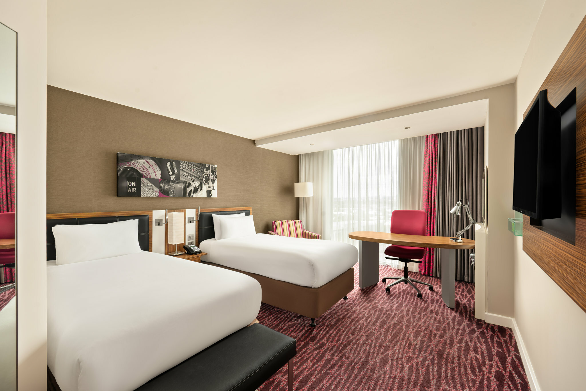 Фото Holiday Inn Manchester - MediaCityUK