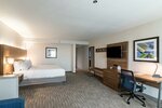 Holiday Inn Express & Suites Camarillo, an Ihg Hotel