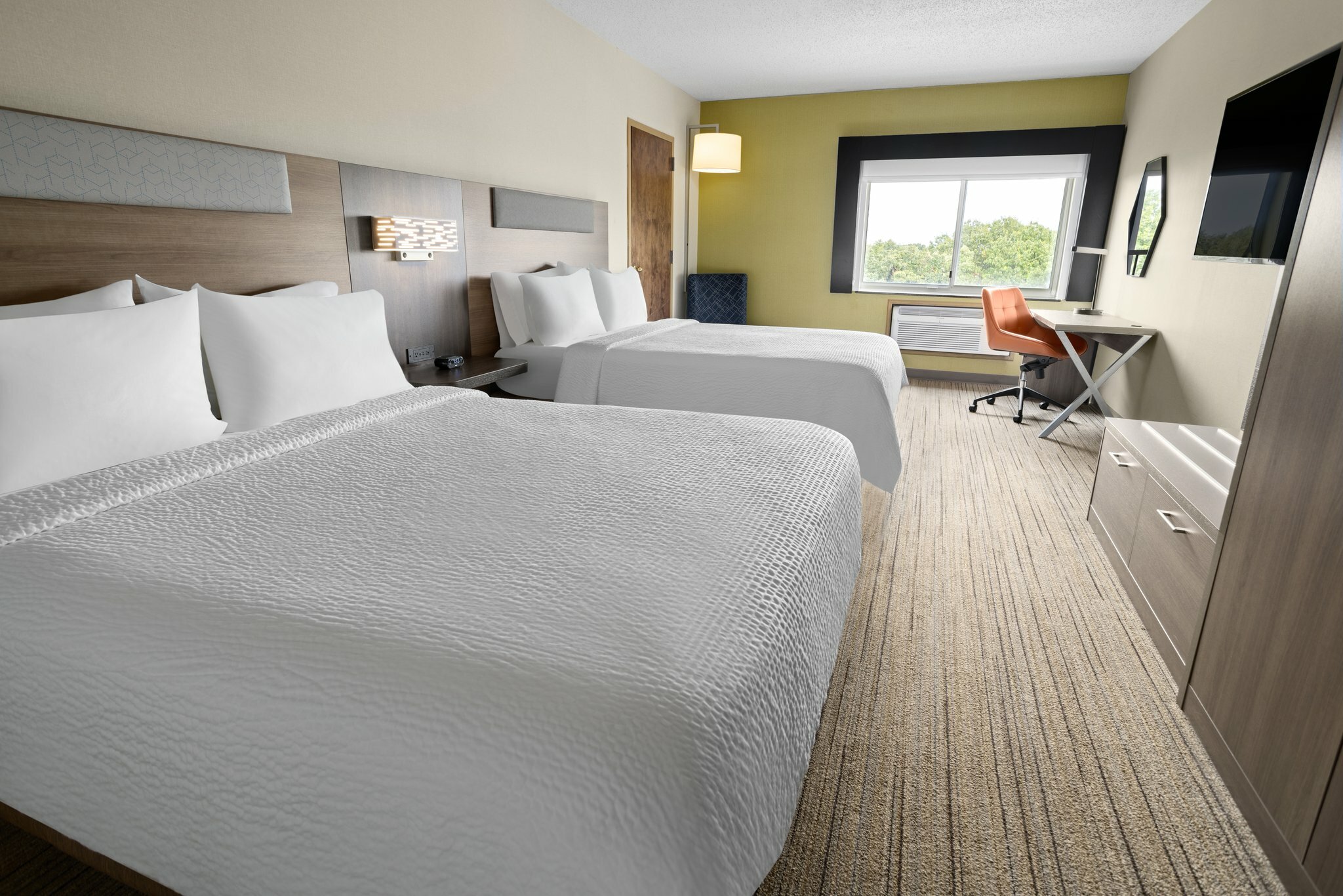 Фото Holiday Inn Express Stony Brook, an Ihg Hotel