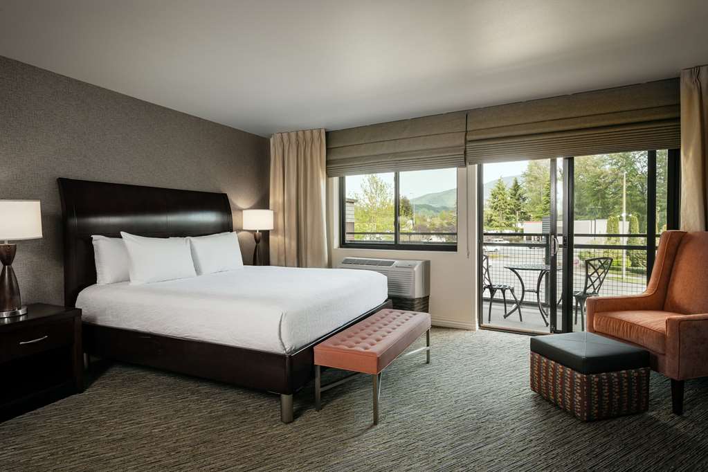 Фото Hilton Garden Inn Seattle/Issaquah