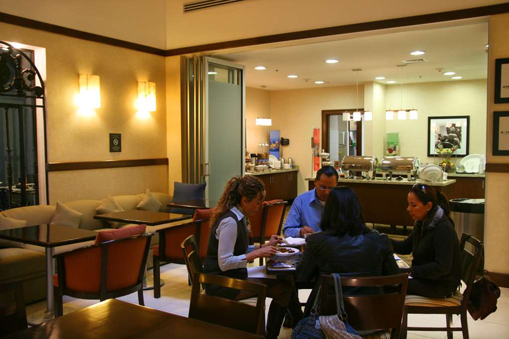 Фото Hampton Inn & Suites Mexico City Centro Historico