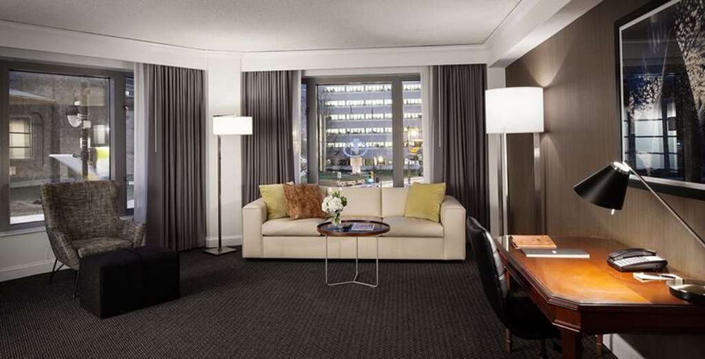 Фото The Logan Philadelphia, Curio Collection by Hilton