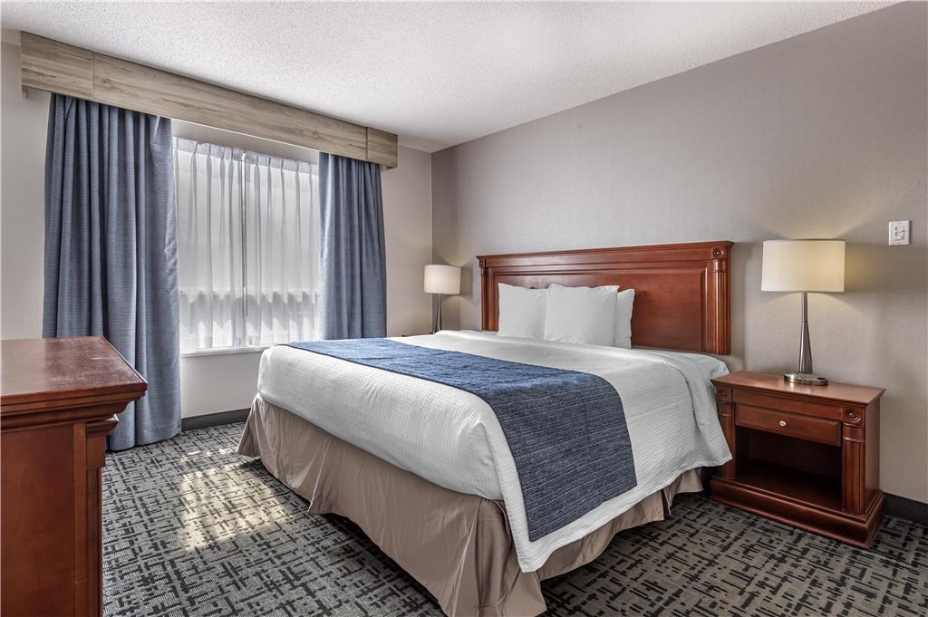 Фото Best Western Hotel Brossard