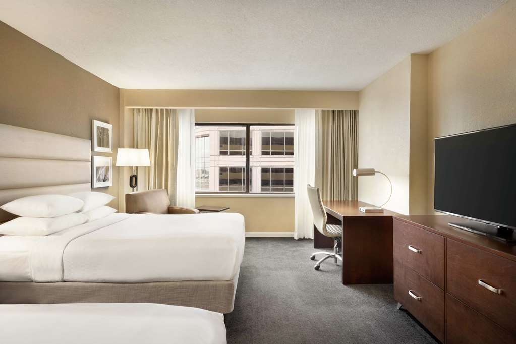 Фото Doubletree by Hilton Orlando Downtown