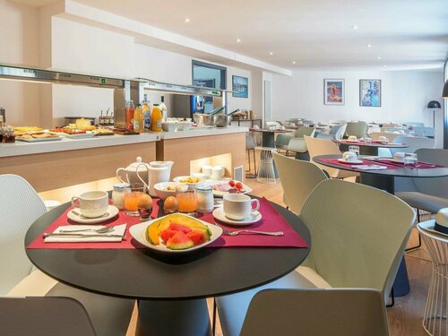 Гостиница Hôtel Mercure Ajaccio в Аяччо