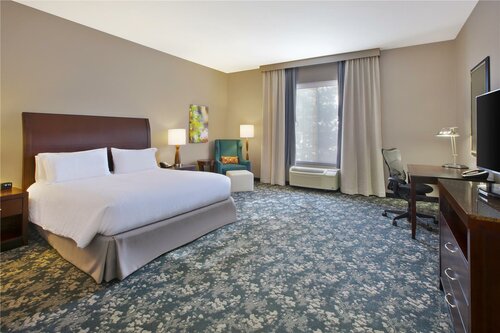 Гостиница Hilton Garden Inn Detroit/Novi в Нови
