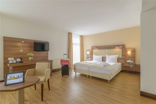 Гостиница Best Western Plus Hotel Am Schlossberg в Нюртингене