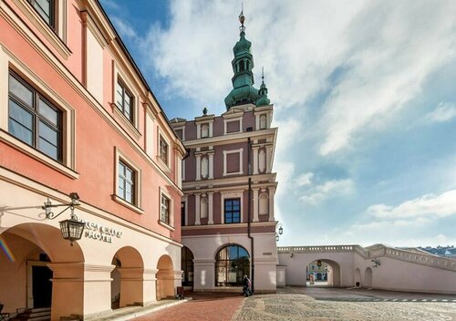 Гостиница Hotel Zamojski в Замосьце