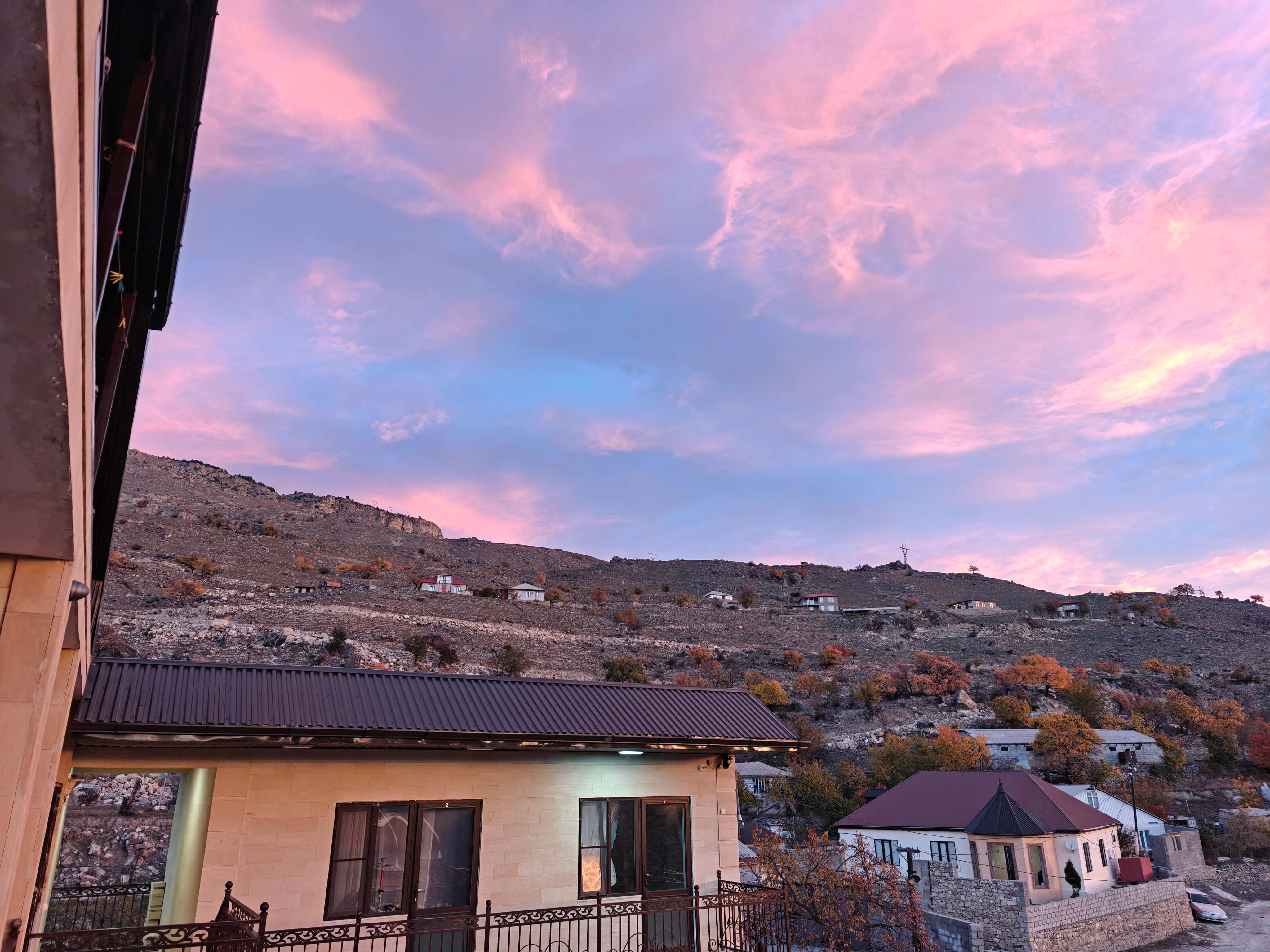 Фото У Магомеда