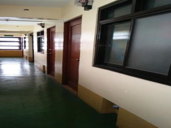 Фото Budget Studio Unit in Makati