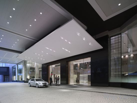 Фото New World Makati Hotel