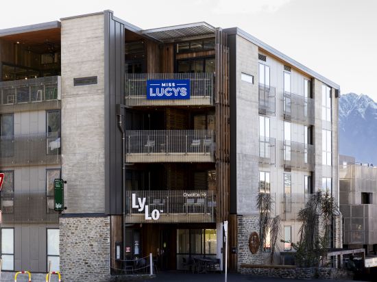 Фото LyLo Queenstown