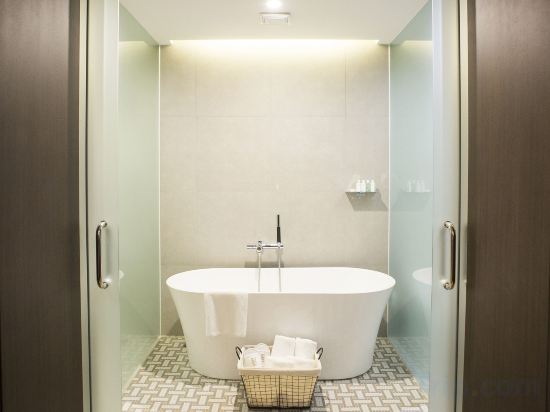 Фото Hotel28 Myeongdong