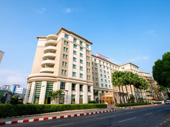 Фото Parkroyal Yangon