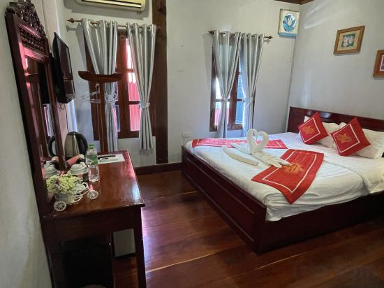 Фото Villa Ouis NamKhan Riverside