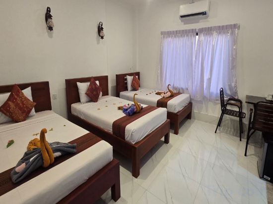 Фото Blossoming Romduol Boutique