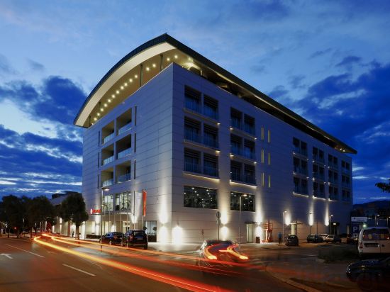 Фото Ramada by Wyndham Podgorica