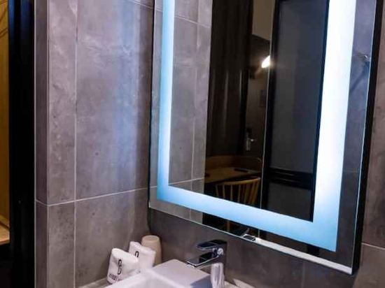 Фото Brown Hotel