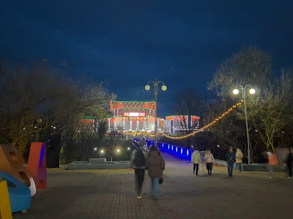 Театр Народный молодежный театр Колесо, Витебск, фото