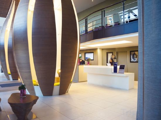 Фото Novotel Paris 14 Porte d'Orléans