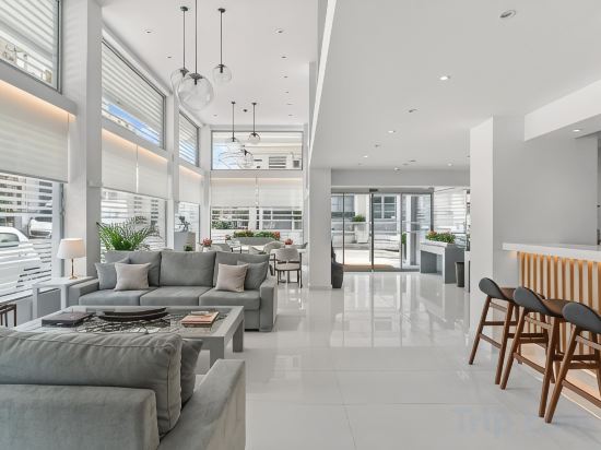 Фото Gallery Central Piraeus Port