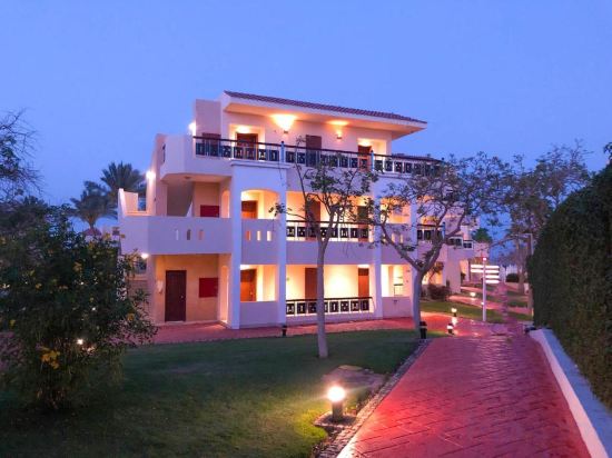 Фото Ivy Cyrene Island Aqua Park Resort