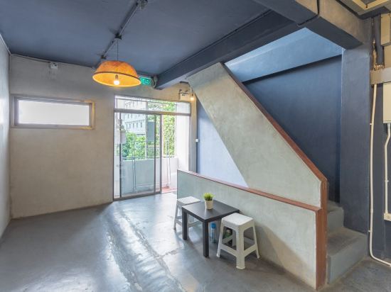 Фото Hoft Hostel Bangkok