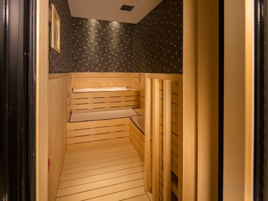 Фото Hotel Monterey Le Frere Osaka