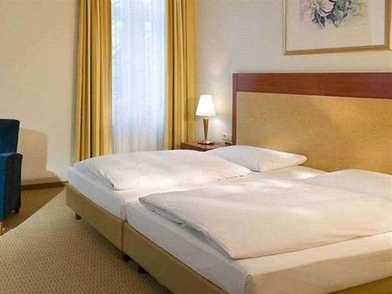 Фото Novotel Hildesheim