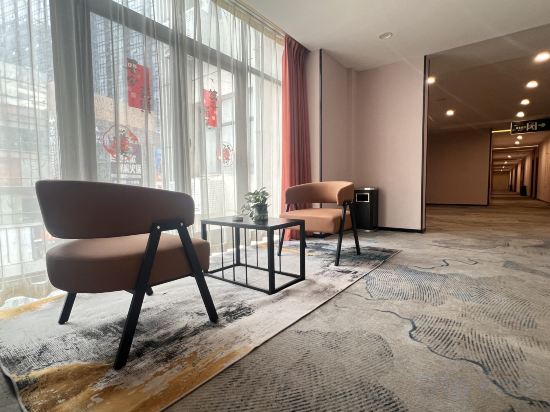 Фото Minzu Hotel