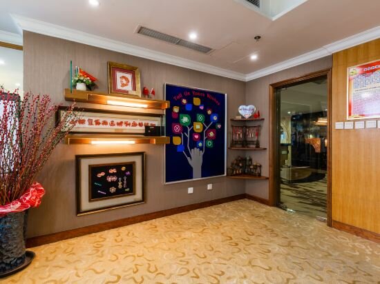 Фото Dalian Asia Pacific Service Apartment