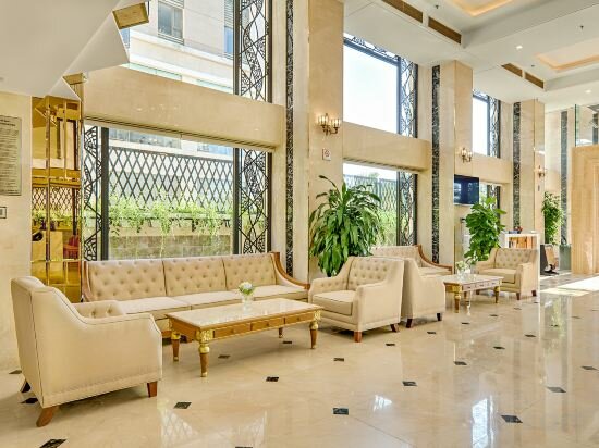 Фото Paris Deli Danang Beach Hotel