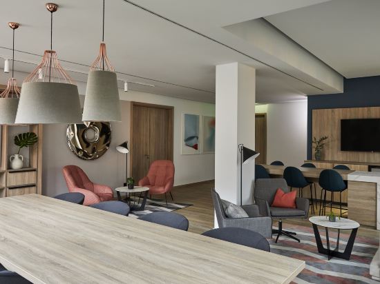 Фото Crowne Plaza City Alster