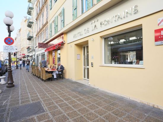 Фото Hotel de la Fontaine