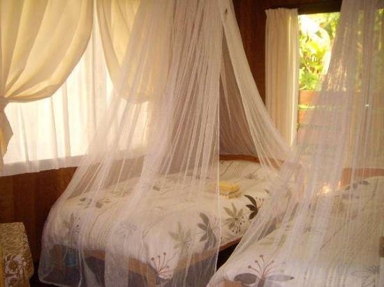 Фото Milk-ya Women-Only Guest House