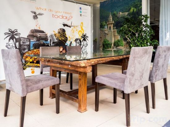 Фото Vistasol Apartments