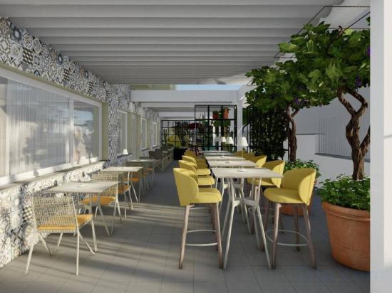 Фото Adesso Hotel