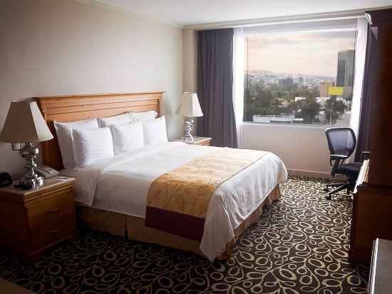 Фото Tijuana Marriott Hotel
