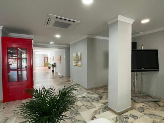 Фото Hotel Trafalgar