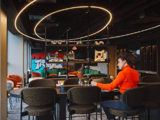 Фото Tribe Lyon Croix Rousse