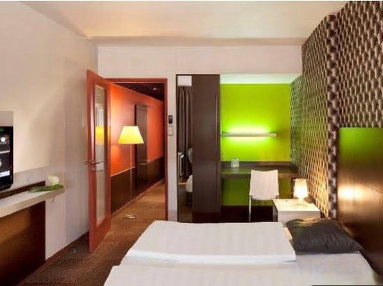 Фото Hotel Diana Dauphine