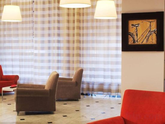 Фото Hotel Diana Dauphine