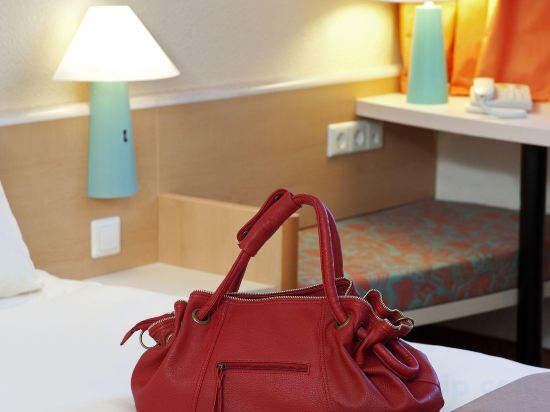 Фото Hotel ibis Madrid Getafe