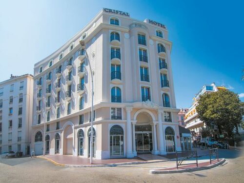Гостиница Cristal Hotel & Spa в Каннах