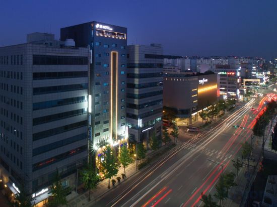 Фото отеля 2