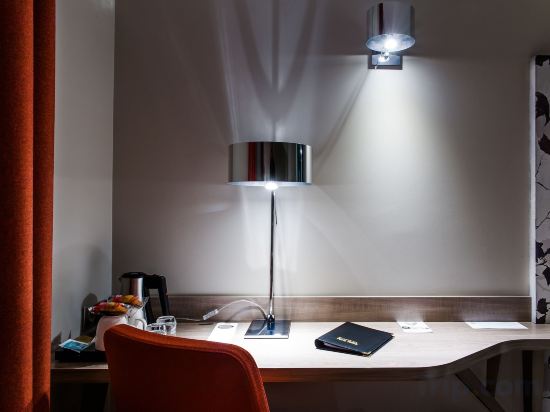 Фото Best Western Plus Paris Velizy