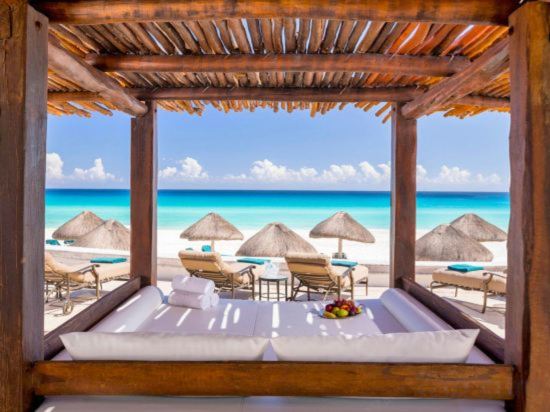 Фото Four Points by Sheraton Calgary Airport