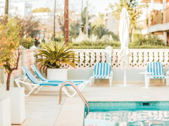 Фото 4U Miranda Hotel